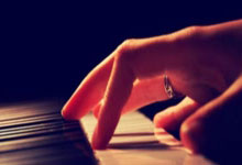 开云体育官网：媒体人：伊万这换人属于是投降了，两场踢沙特他都像卧底.